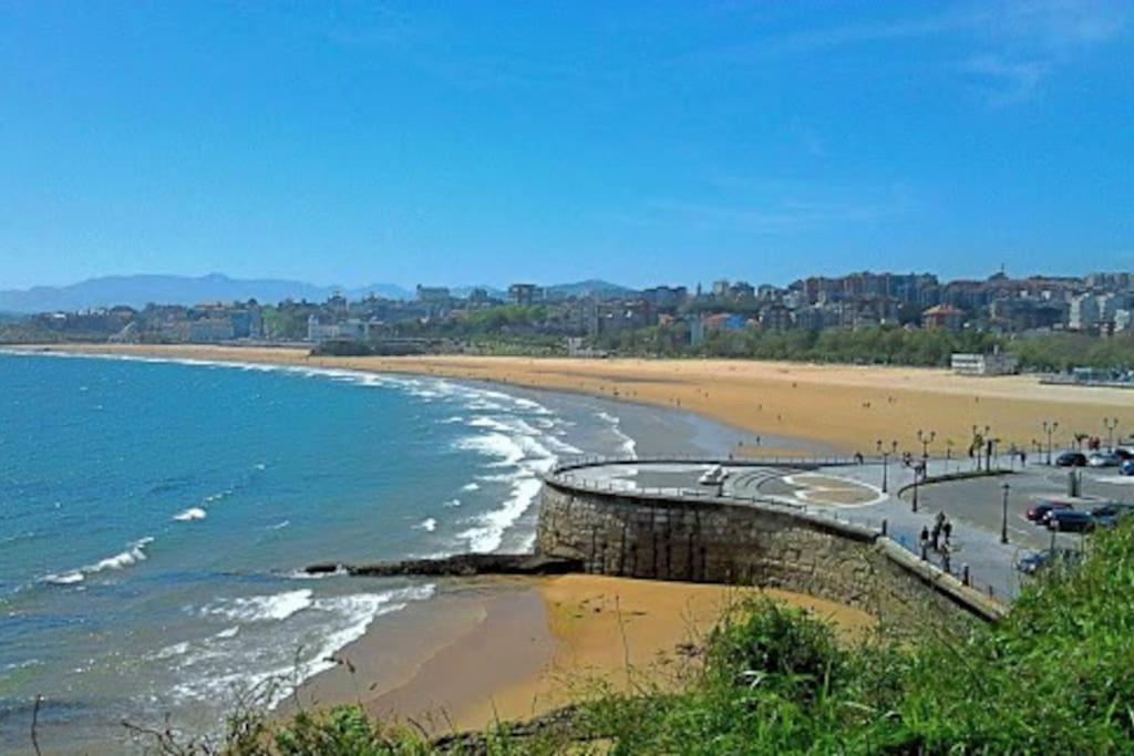 Bajo Con Terraza A 5 Min De La Playa Villa Santander Luaran gambar